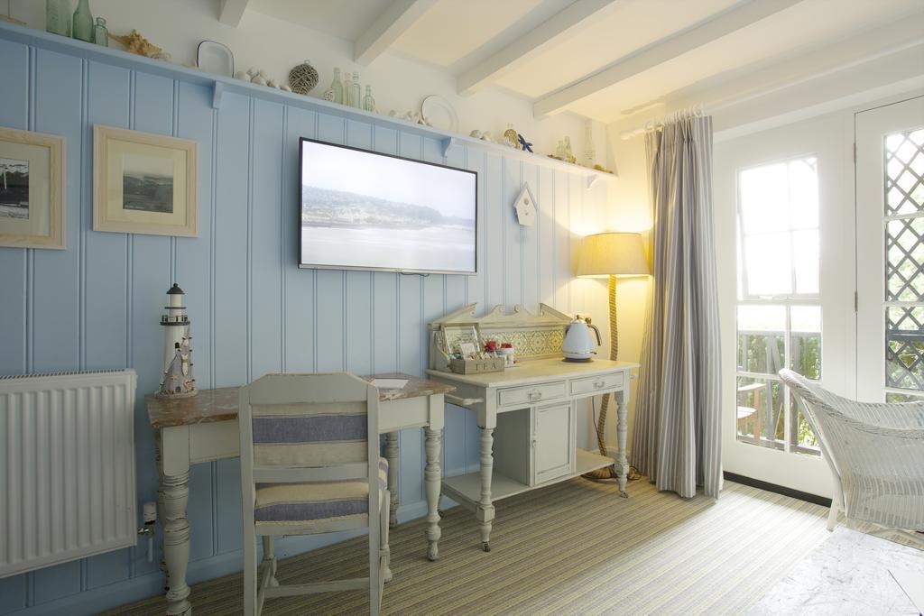 The Ness Bed & Breakfast Тинмут Екстериор снимка