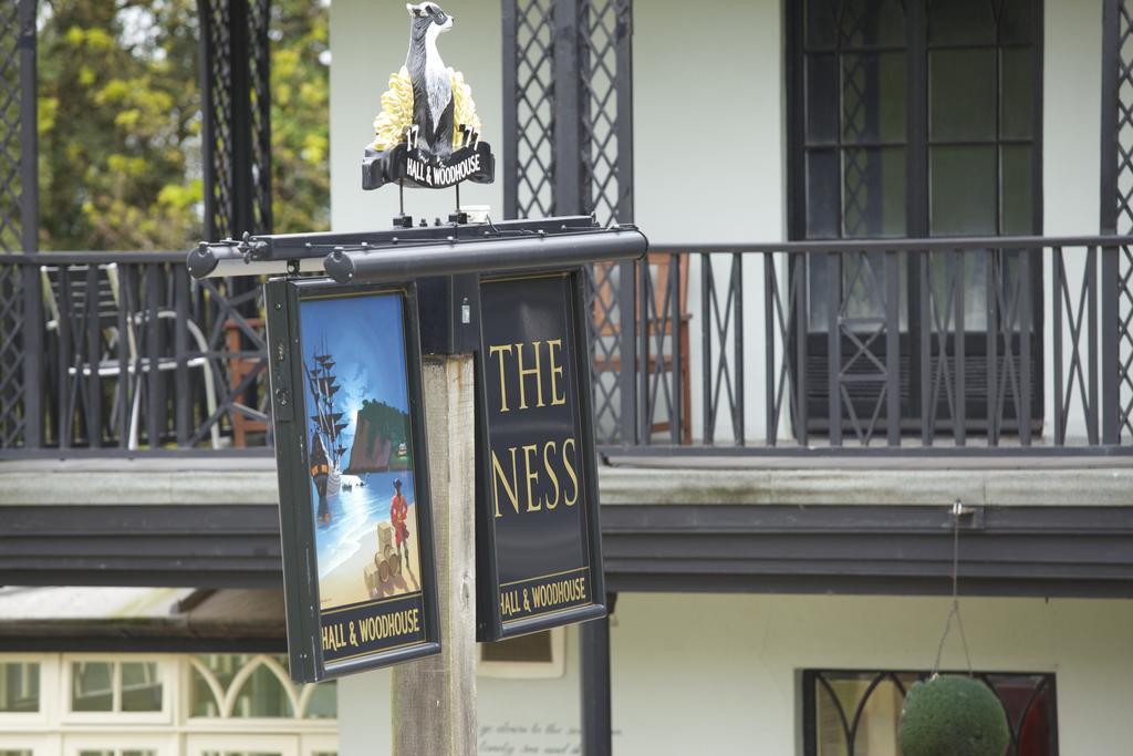 The Ness Bed & Breakfast Тинмут Екстериор снимка