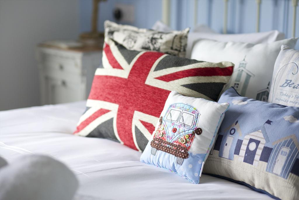 The Ness Bed & Breakfast Тинмут Екстериор снимка