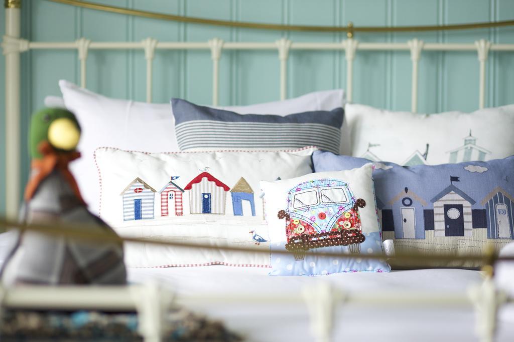 The Ness Bed & Breakfast Тинмут Екстериор снимка